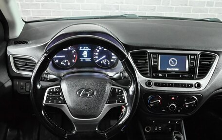 Hyundai Solaris II рестайлинг, 2018 год, 1 100 000 рублей, 14 фотография