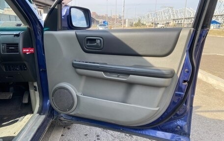 Nissan X-Trail, 2005 год, 630 000 рублей, 16 фотография