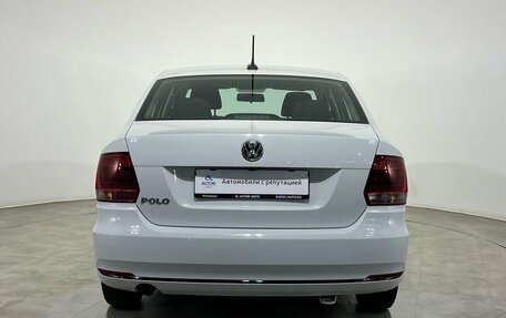 Volkswagen Polo VI (EU Market), 2018 год, 1 110 000 рублей, 3 фотография