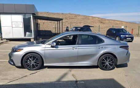Toyota Camry, 2022 год, 2 840 000 рублей, 3 фотография