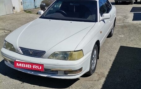 Toyota Vista, 1998 год, 300 000 рублей, 2 фотография