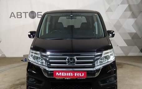 Honda Stepwgn IV, 2014 год, 1 759 000 рублей, 2 фотография