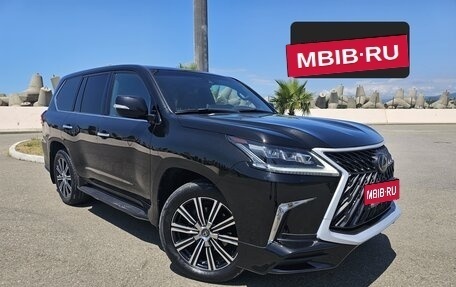 Lexus LX III, 2018 год, 7 800 000 рублей, 3 фотография