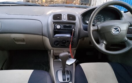 Mazda Familia, 2003 год, 140 000 рублей, 9 фотография