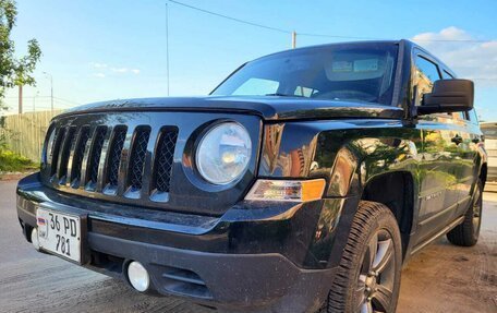 Jeep Liberty (Patriot), 2015 год, 1 700 000 рублей, 13 фотография