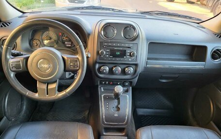 Jeep Liberty (Patriot), 2015 год, 1 700 000 рублей, 15 фотография
