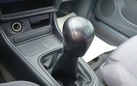 Nissan Almera, 2004 год, 250 000 рублей, 12 фотография
