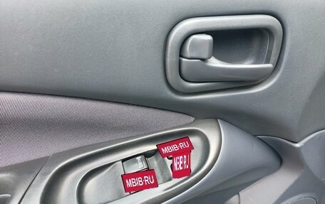 Nissan Almera, 2004 год, 250 000 рублей, 13 фотография