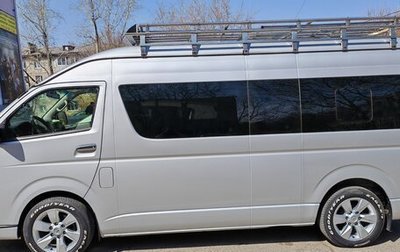 Toyota HiAce H200, 2016 год, 3 890 000 рублей, 1 фотография