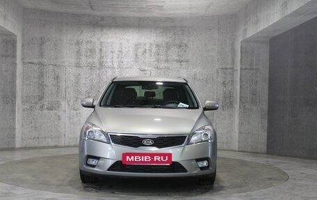 KIA cee'd I рестайлинг, 2010 год, 865 000 рублей, 2 фотография