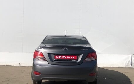 Hyundai Solaris II рестайлинг, 2011 год, 645 000 рублей, 6 фотография