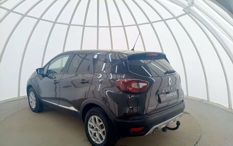 Renault Kaptur I рестайлинг, 2018 год, 1 650 000 рублей, 8 фотография
