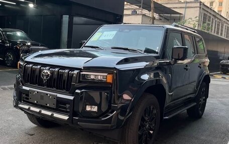 Toyota Land Cruiser Prado, 2025 год, 9 550 000 рублей, 3 фотография