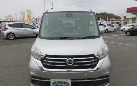 Nissan Dayz Roox I рестайлинг, 2020 год, 600 000 рублей, 2 фотография