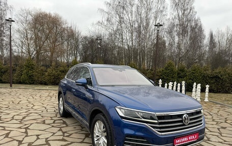 Volkswagen Touareg III, 2019 год, 4 700 000 рублей, 1 фотография