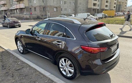 Infiniti QX70, 2016 год, 2 250 000 рублей, 4 фотография