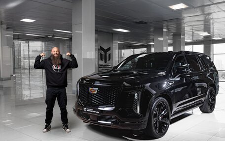Cadillac Escalade V, 2025 год, 23 990 000 рублей, 1 фотография