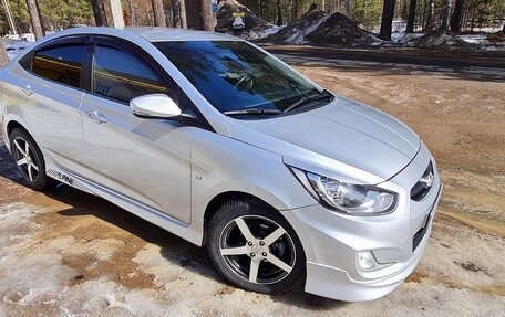 Hyundai Solaris II рестайлинг, 2011 год, 790 000 рублей, 3 фотография