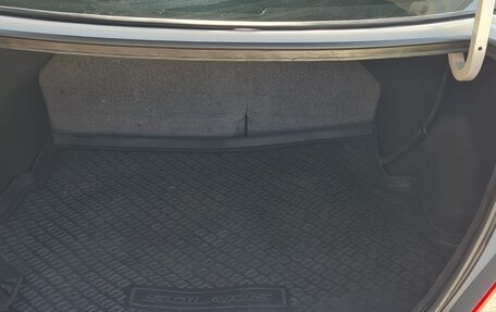 Hyundai Solaris II рестайлинг, 2011 год, 790 000 рублей, 22 фотография
