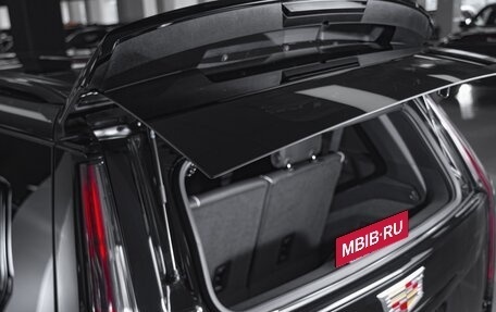 Cadillac Escalade V, 2025 год, 23 990 000 рублей, 11 фотография