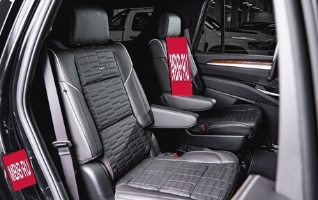 Cadillac Escalade V, 2025 год, 23 990 000 рублей, 27 фотография