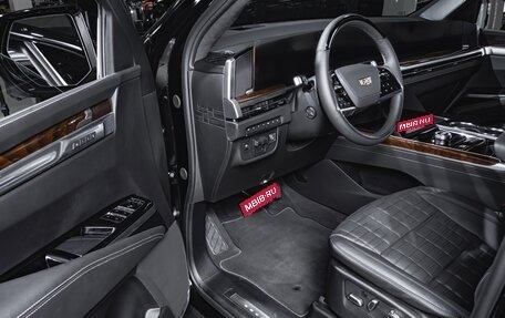 Cadillac Escalade V, 2025 год, 23 990 000 рублей, 18 фотография
