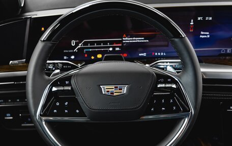 Cadillac Escalade V, 2025 год, 23 990 000 рублей, 32 фотография