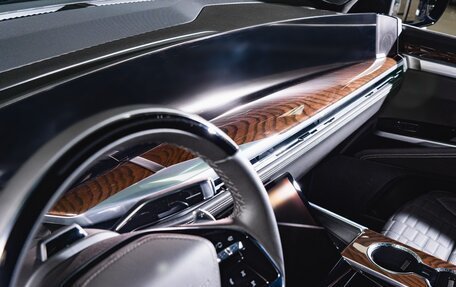 Cadillac Escalade V, 2025 год, 23 990 000 рублей, 35 фотография
