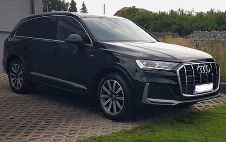 Audi Q7, 2022 год, 6 040 000 рублей, 2 фотография