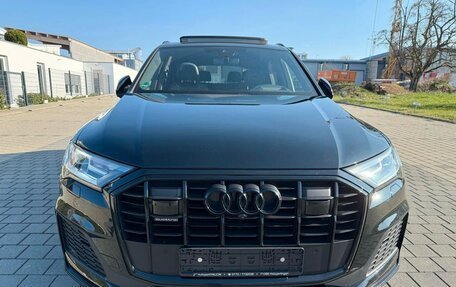Audi Q7, 2022 год, 5 365 000 рублей, 2 фотография