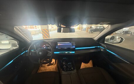 BMW 5 серия, 2024 год, 7 550 000 рублей, 9 фотография