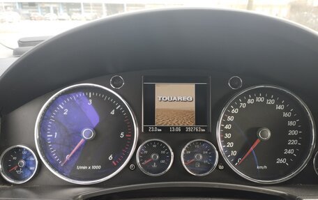 Volkswagen Touareg III, 2006 год, 950 000 рублей, 21 фотография