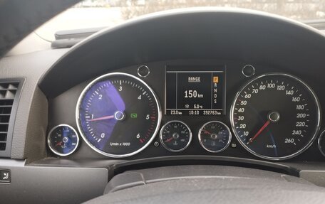 Volkswagen Touareg III, 2006 год, 950 000 рублей, 22 фотография