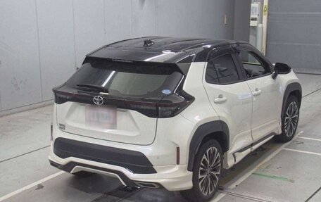 Toyota Yaris Cross, 2021 год, 1 530 000 рублей, 7 фотография