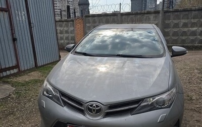 Toyota Auris II, 2014 год, 1 350 000 рублей, 1 фотография