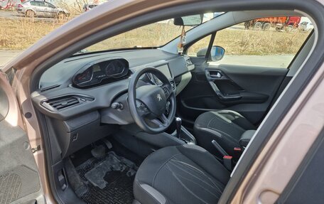 Peugeot 208 II, 2013 год, 690 000 рублей, 9 фотография