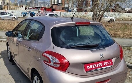 Peugeot 208 II, 2013 год, 690 000 рублей, 6 фотография