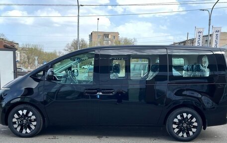 Hyundai Staria, 2025 год, 7 499 000 рублей, 2 фотография