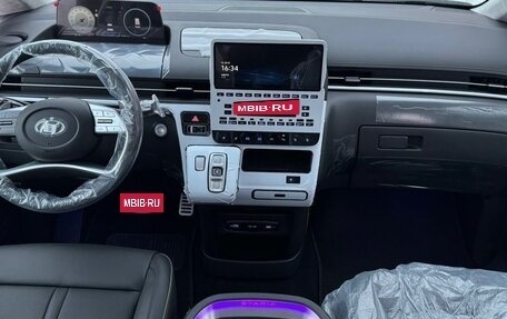 Hyundai Staria, 2025 год, 7 499 000 рублей, 8 фотография