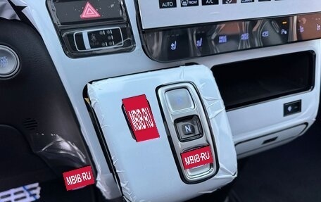 Hyundai Staria, 2025 год, 7 499 000 рублей, 17 фотография