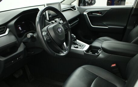 Toyota RAV4, 2021 год, 4 326 000 рублей, 16 фотография