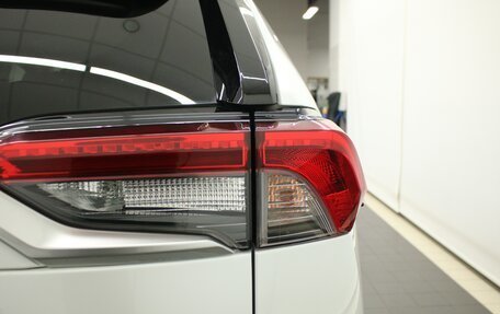 Toyota RAV4, 2021 год, 4 326 000 рублей, 18 фотография