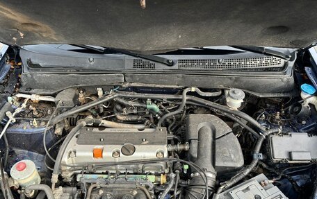 Honda CR-V II рестайлинг, 2004 год, 1 000 000 рублей, 12 фотография