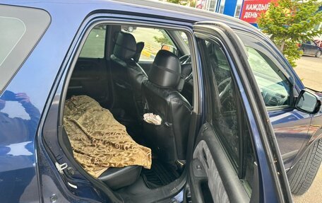 Honda CR-V II рестайлинг, 2004 год, 1 000 000 рублей, 17 фотография