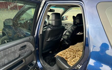 Honda CR-V II рестайлинг, 2004 год, 1 000 000 рублей, 22 фотография