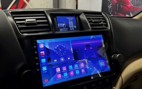 Toyota Highlander III, 2011 год, 2 300 000 рублей, 27 фотография