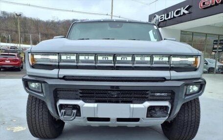 GMC Hummer EV, 2025 год, 13 500 000 рублей, 2 фотография