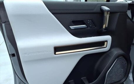 GMC Hummer EV, 2025 год, 13 500 000 рублей, 7 фотография