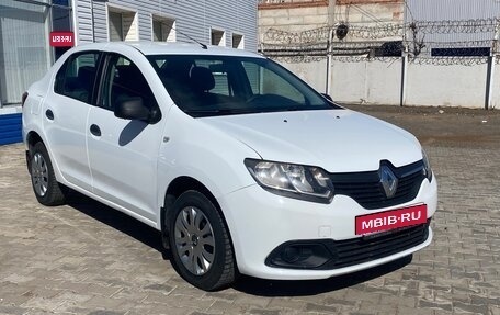 Renault Logan II, 2018 год, 750 000 рублей, 1 фотография