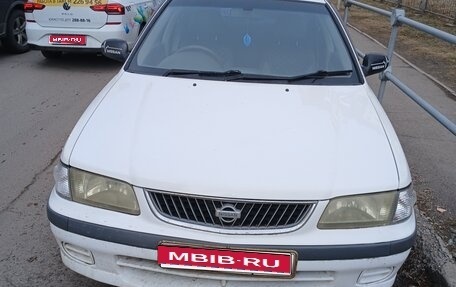 Nissan Sunny N16, 2000 год, 300 000 рублей, 1 фотография